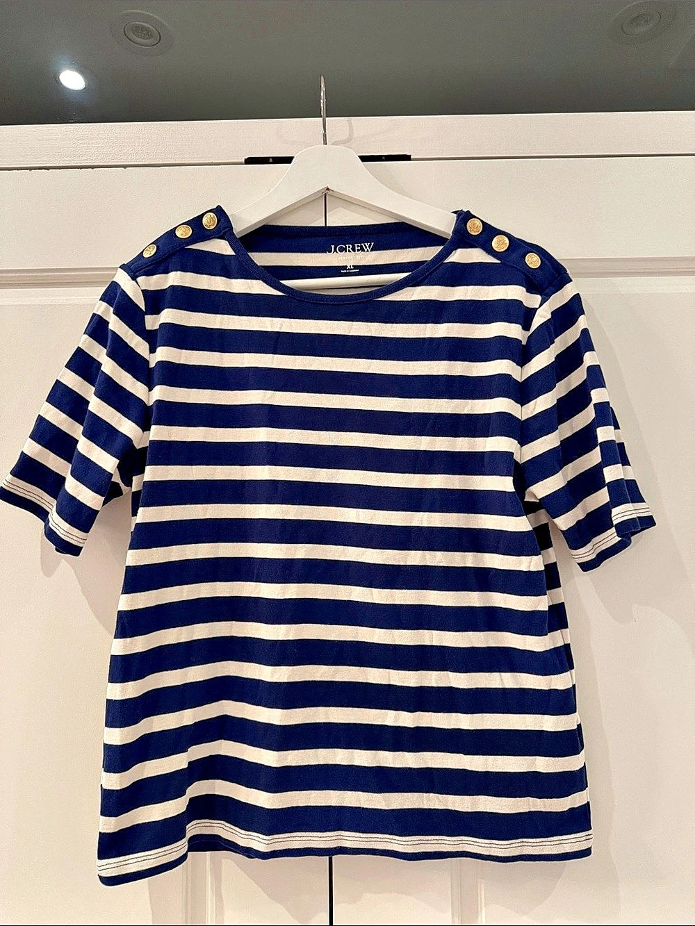 J.CREW Perfect Fit Shoulder Button Striped T-Shirt Blue & White XL